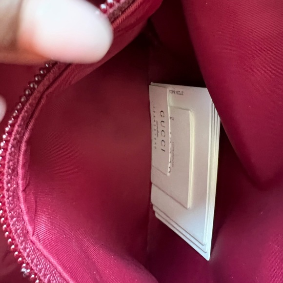 Authentic GUCCI
SUPREME CANVAS CHANGING BAG - Picture 13 of 16